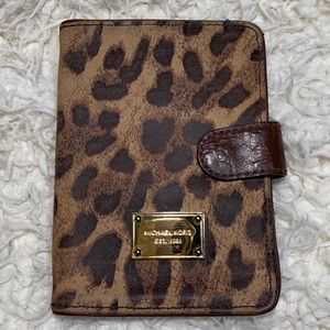 Michael Kors Leopard Wallet